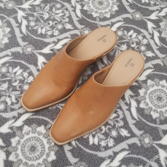 🍁New to the closet🍁NWOT Susina caramel brown pointed toe booties - Picture 12 of 12